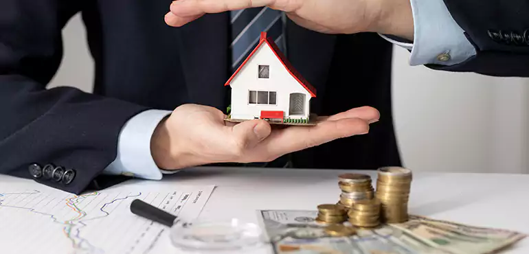 Who Do We Buy Houses From in Fargo, ND?